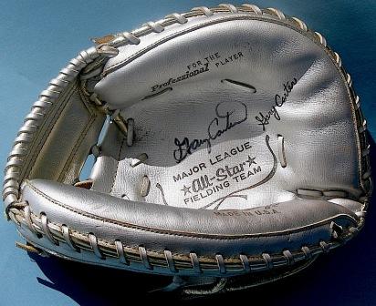 Gary Carter's autographed Gold Glove from 1980